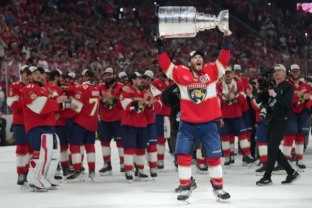 Panthers' Matthew Tkachuk Reveals Postseason Injuries, Timeline For Next Season