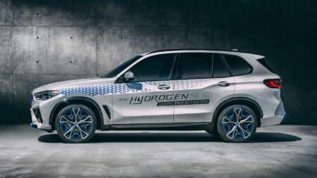 BMW Thinks the ‘Timing Is Right’ For Hydrogen. Is It Really?