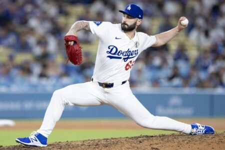 ‘It’s costing us.’ Tanner Scott’s brutal season continues in Dodgers’ loss to Mets