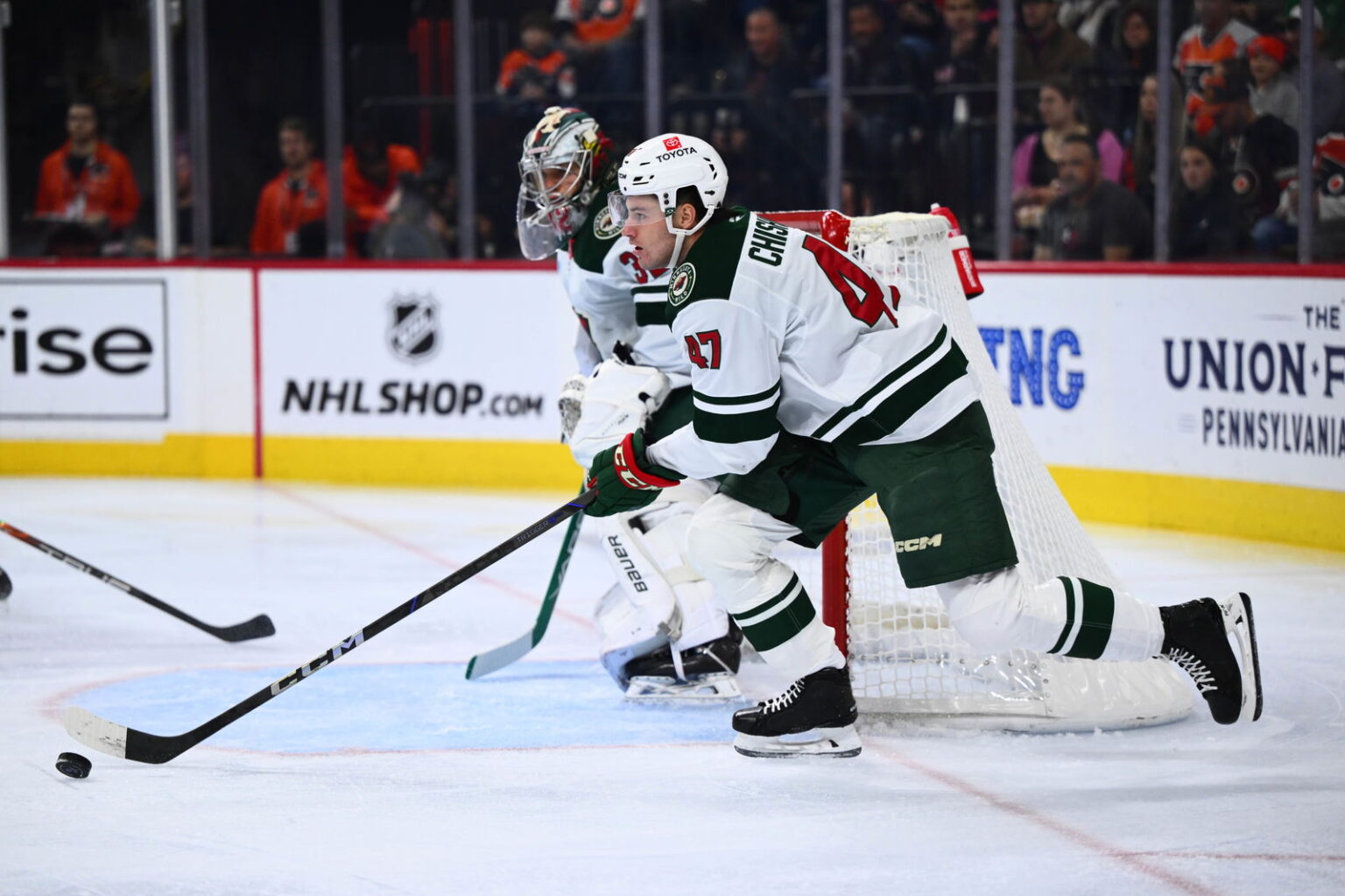 Minnesota Wild Trade Defenseman Declan Chisholm To Washington