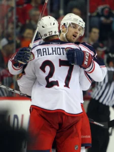 Former Columbus Blue Jackets Forward Manny Malhotra Wins Calder Cup