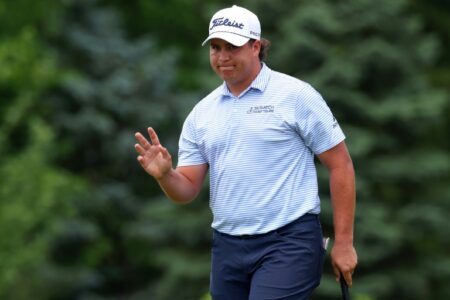 South Africa’s Potgieter grabs PGA Detroit lead