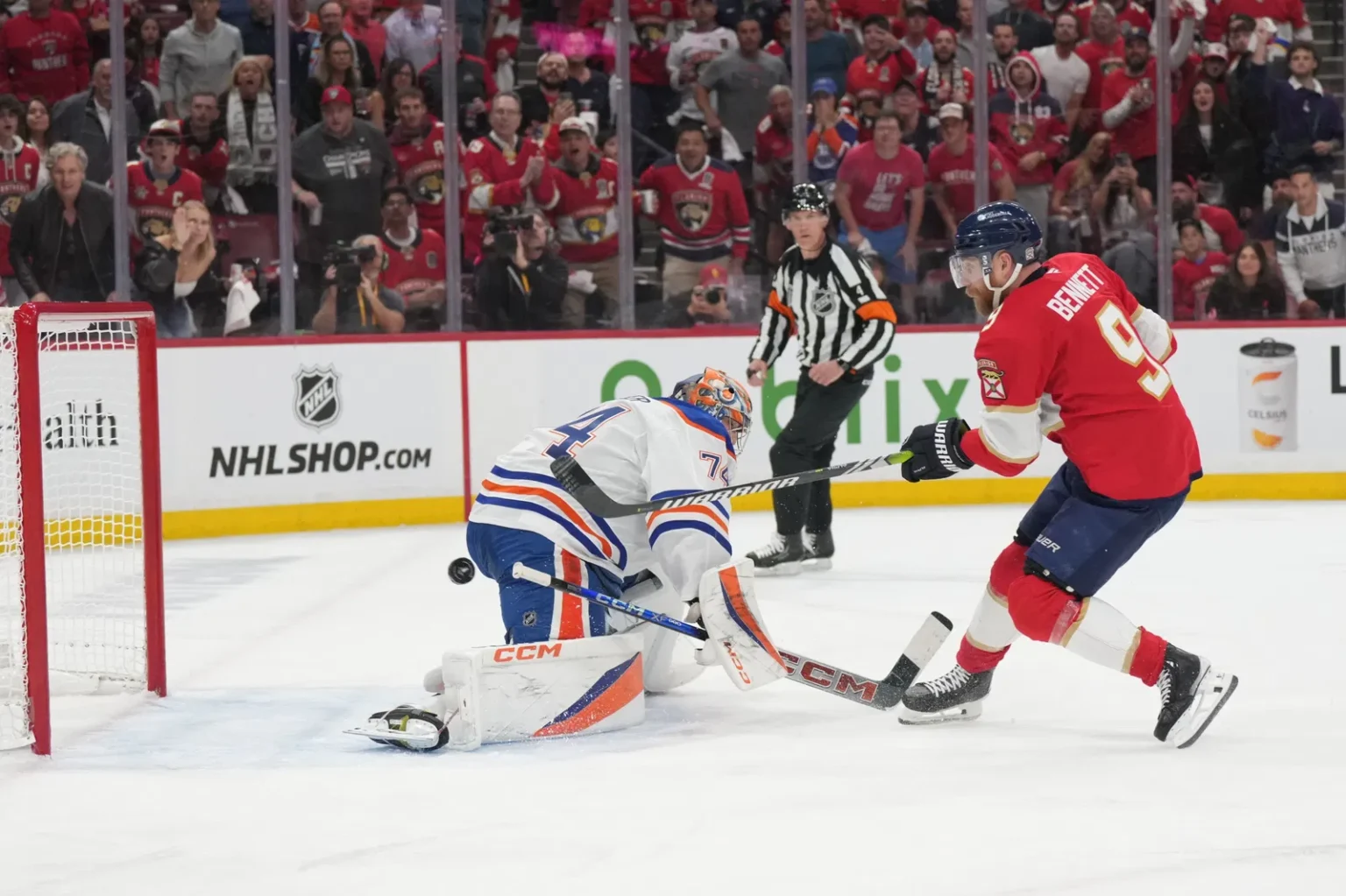 Sound meter hit ridiculously high level when Sam Bennett scored during Game 3 of Stanley Cup Final
