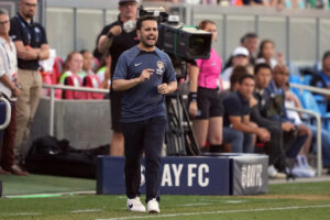Spirit coach Jonatan Giráldez reportedly taking OL Lyonnes job, moving between Michele Kang-owned teams