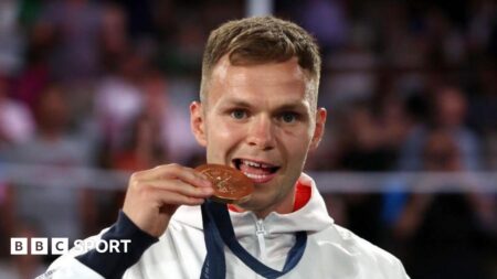Boxing: Lewis Richardson sets targets before professional debut