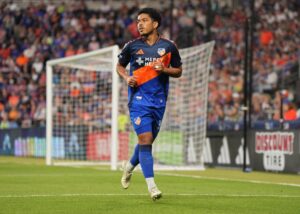 Galatasaray eye FC Cincinnati’s Evander as Dries Mertens successor