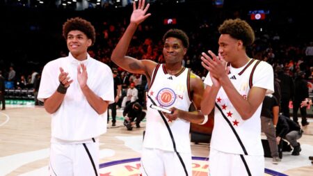 2026 NBA Mock Draft: Kansas’ Darryn Peterson ahead of BYU’s AJ Dybantsa in way-too-early look at next year