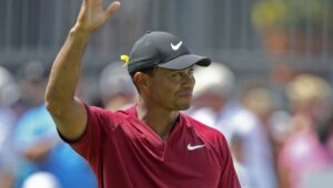 Readers share memories of Tiger Woods’ ‘Shot in the Dark’ at Firestone