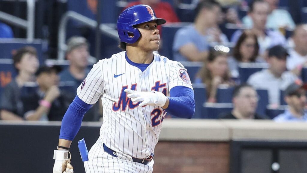 Juan Soto makes MLB, Mets history with two home runs in Wednesday's 7-3 win over Braves