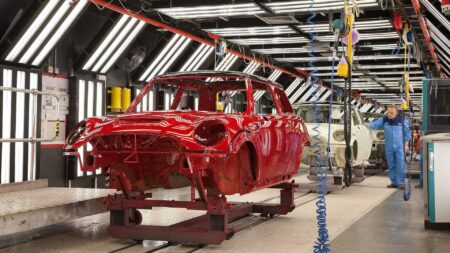 UK Car Production Falls to Lowest Levels in 70 Years