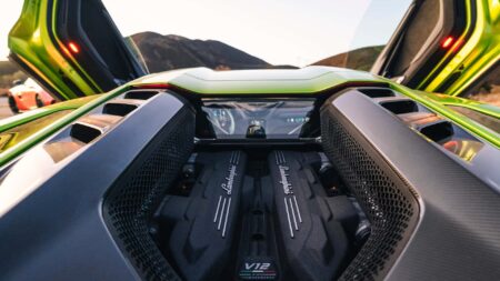 Lamborghini Is Sticking With Gas Engines for The Long Haul