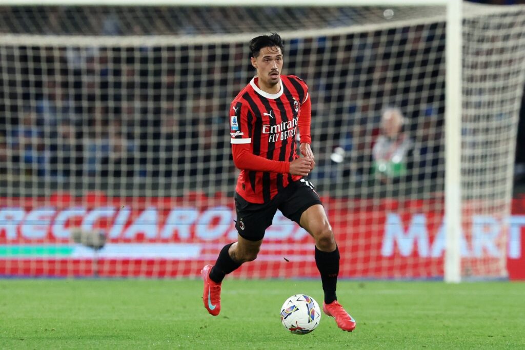 Manchester City’s next signing will complete his medical today.