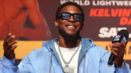 Where to watch Keyshawn Davis vs. Edwin De Los Santos: Live stream, TV channel & start time for 2025 boxing fight