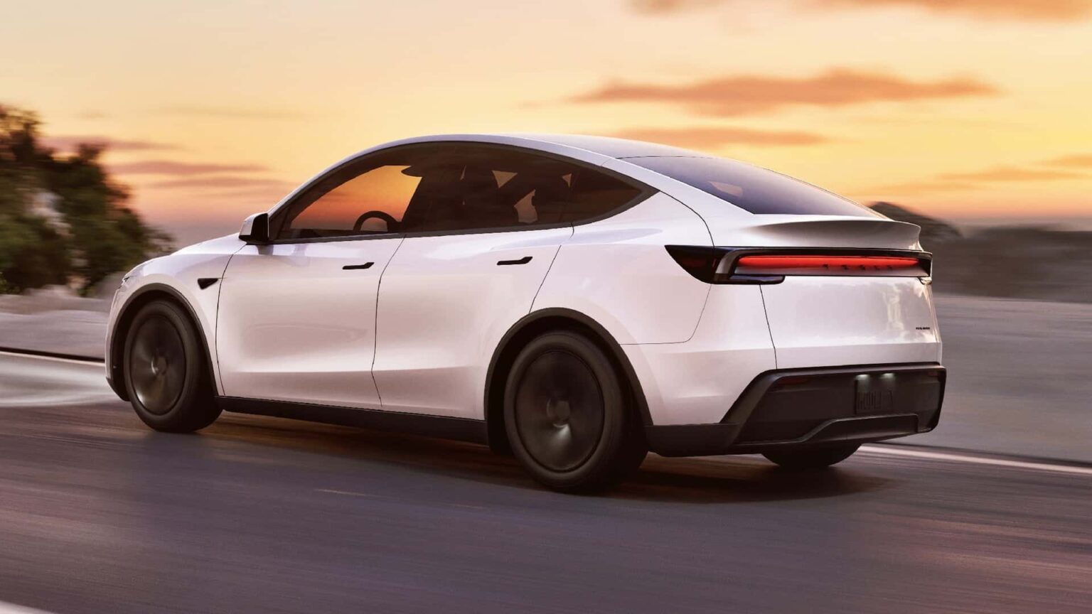 Tesla Free Falls in Europe as Sales Drop for Fifth Straight Month
