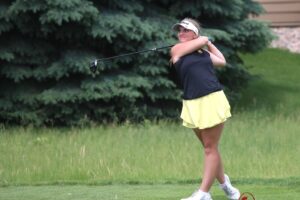 Mitchell’s Anna Eliason advances to regional qualifying for Begay junior golf championship – Mitchell Republic