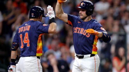 Phillies at Astros prediction: Odds, expert picks, starting pitchers, betting trends, and stats for June 25