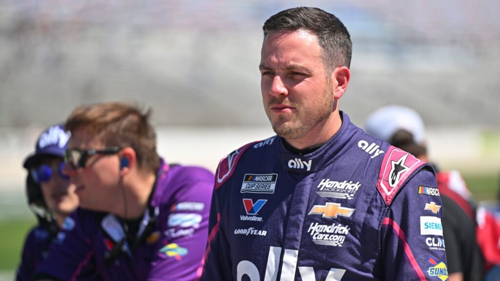 Alex Bowman holds final NASCAR Cup playoff spot with 9 races left in regular season