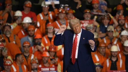 Steelers respond to fans angered by Mason Rudolph’s presence at Donald Trump rally