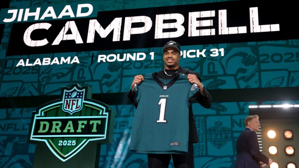 LB Jihaad Campbell not expected to practice with Eagles until sometime in August
