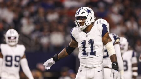 Micah Parsons arrives at team facility post-practice