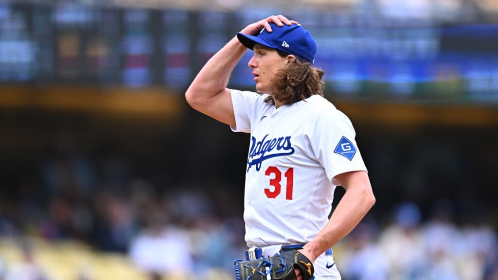 Dodgers transfer pitcher Tyler Glasnow to 60-day injured list, claim catcher Chuckie Robinson