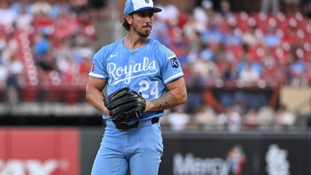 Royals at Cardinals prediction: Odds, expert picks, starting pitchers, betting trends, and stats for June 5