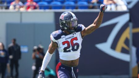 Texans to sign Damon Arnette