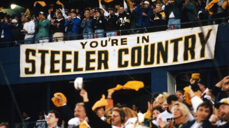 The Steelers’ odds don’t move much, if at all, post-Aaron Rodgers