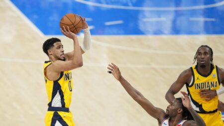 Caitlin Clark, Tyrese Maxey, the basketball and sports worlds react to Tyrese Haliburton’s game-winner