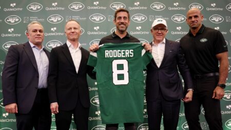 Aaron Rodgers introductory press conference is not yet set
