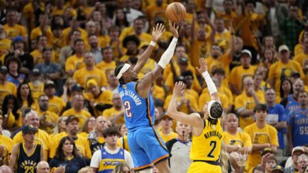 With its season in balance, Thunder prove more clutch than Pacers to take Game 4 111-104, even series 2-2