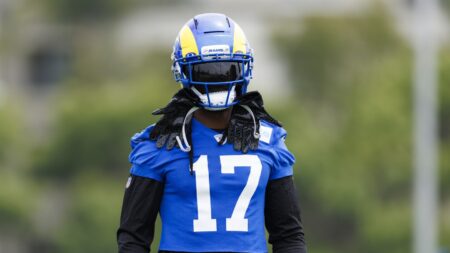 Rams offensive coordinator Mike LaFleur says Davante Adams isn’t showing his age at 32