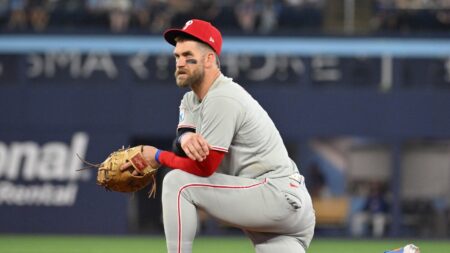 Phillies place Bryce Harper on injured list with wrist inflammation, no timetable for return