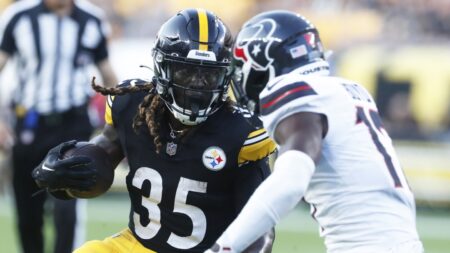 Steelers cut RB Jonathan Ward