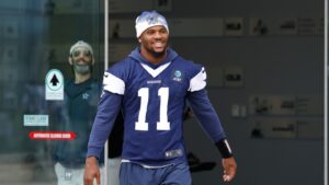 Micah Parsons: Waiting on contract extension is going to cost Cowboys more