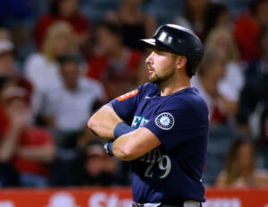 Cal Raleigh hits home run No. 40, passing Ken Griffey Jr. for most Mariners HRs in first 5 MLB seasons