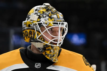 NHL News: Panthers Sign Former Bruins Goalie