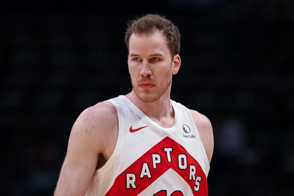 Raptors C Jakob Poeltl reportedly agrees to 4M extension to remain in Toronto