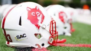 Incoming college football player Mycheal Edwards-Wallace dies at 18 in fatal shooting