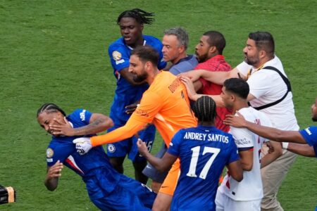 Luis Enrique hits Joao Pedro as PSG rage at the end of Club World Cup final defeat by Chelsea