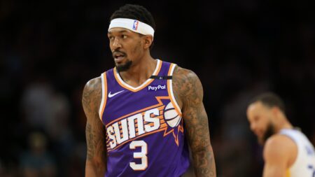 Phoenix Suns, Bradley Beal agree to buyout, guard will sign two-year contract with Clippers