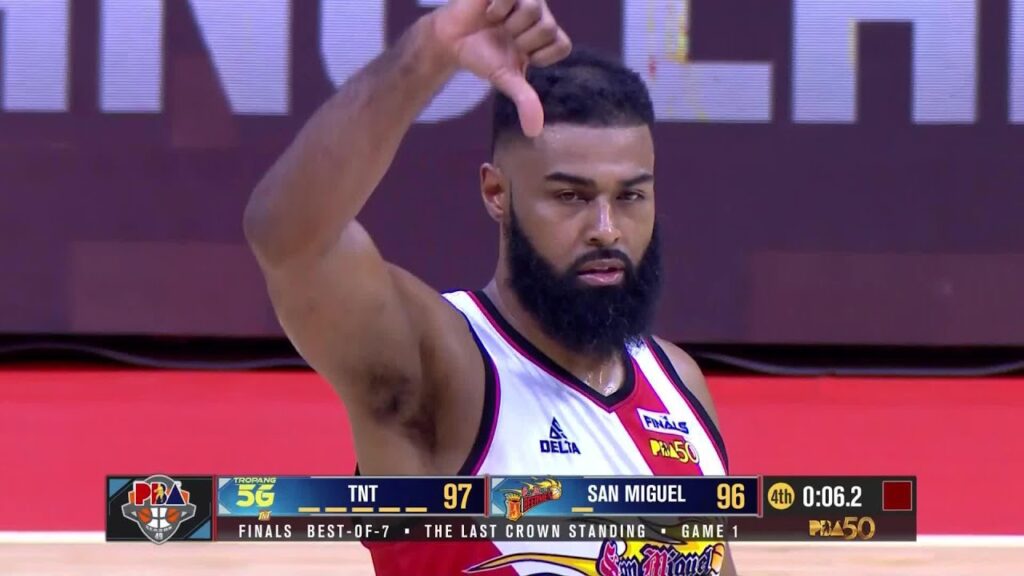 Mo Tautuaa’s CRUCIAL SLAM CALLED AS BASKET INTERFERENCE in Game 1 | PBA Season 49 Philippine Cup