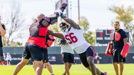 49ers place Tarron Jackson on injured reserve