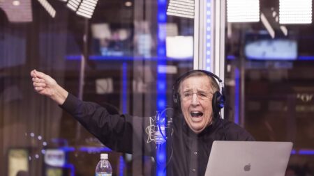 Brent Musburger will join NBC’s Hall of Fame Game broadcast