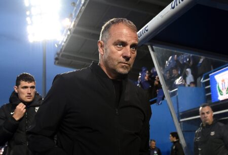 “I hope he doesn’t get the move” – Club icon believes player is undeserving of Barcelona move