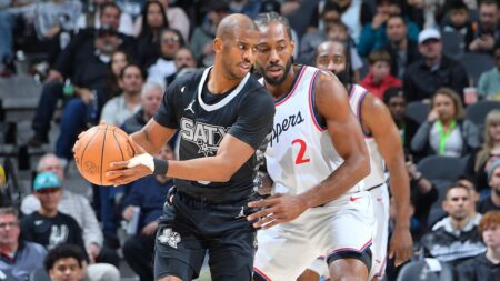 Chris Paul signs with Clippers for ‘likely’ last year – NBC Sports Philadelphia