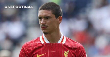 Liverpool’s Striker Puzzle: Nunez Future, Mateta Option, Isak Priority