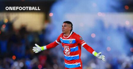 🎥 Unforgivable blunder by Kevin Mier in Atlas v Cruz Azul