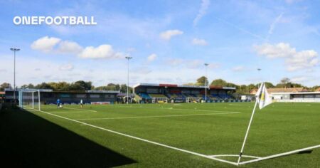 Portsmouth sign midfielder Dahou | OneFootball