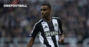 Fans Turn to Crowdfunding as Manchester United Eye Alexander Isak